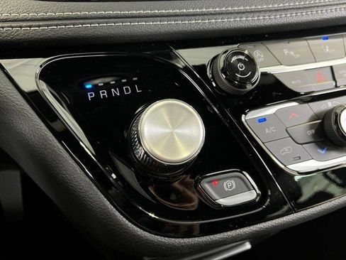 New 2026 Chrysler Pacifica Select image 37