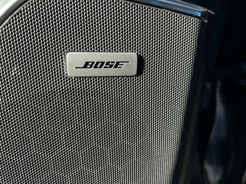 Used 2017 Cadillac Escalade ESV Luxury image 23