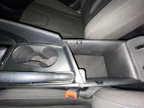 Used 2023 Hyundai Elantra SEL FWD image 20