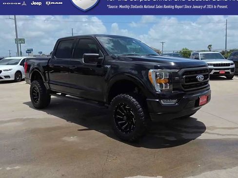 Used 2022 Ford F150 XLT w/ Equipment Group 302A High RWD image 2