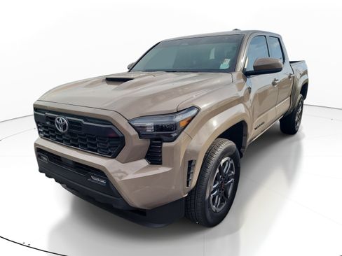 Used 2026 Toyota Tacoma TRD Sport RWD image 3