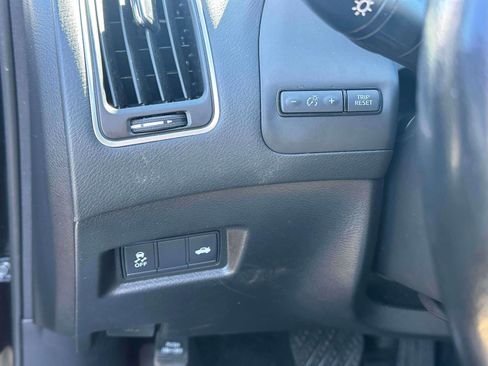 Used 2019 INFINITI Q50 Luxe w/ Essential Package (3.0T Luxe) image 20