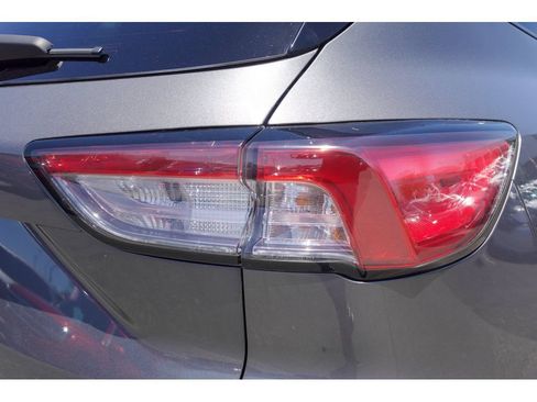 Used 2022 Ford Escape SE AWD/4WD image 5