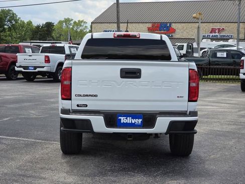 Used 2022 Chevrolet Colorado LT w/ Redline Special Edition RWD image 6