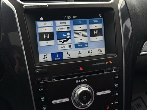 Used 2018 Ford Explorer Sport image 20