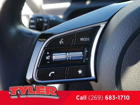 Used 2024 Kia Seltos EX AWD/4WD image 24