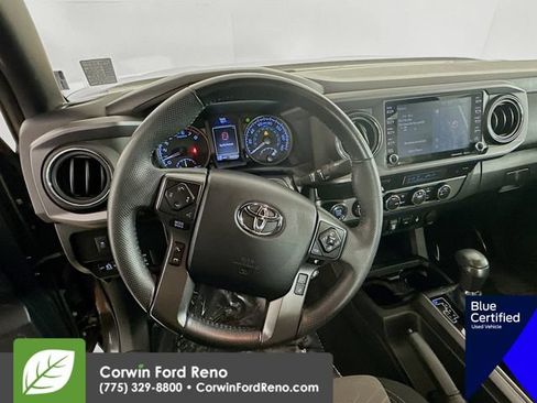 Used 2023 Toyota Tacoma TRD Off-Road w/ Technology Package AWD/4WD image 15