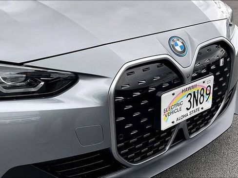 Used 2024 BMW i4 eDrive35 w/ Premium Package RWD image 30