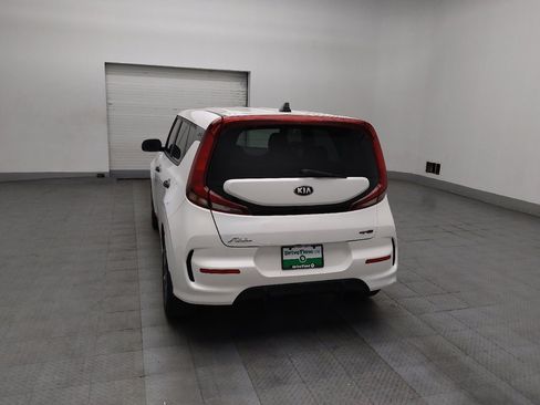 Used 2020 Kia Soul GT-Line FWD image 6