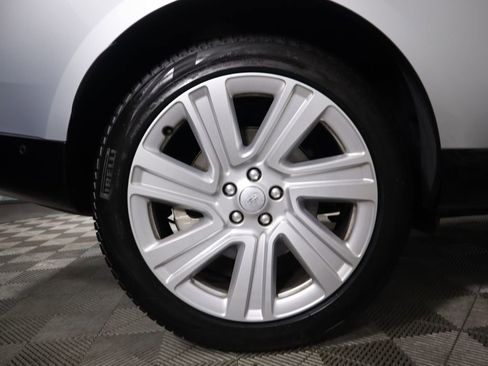 Used 2023 Land Rover Range Rover SE image 34