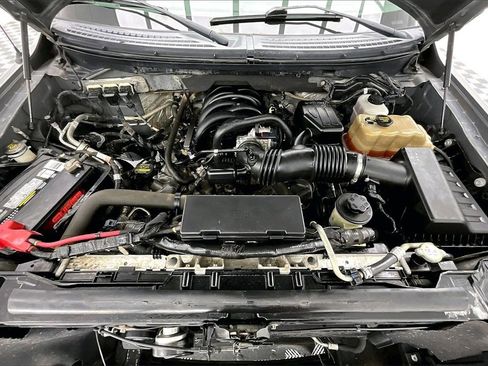 Used 2010 Ford F150 XLT image 10