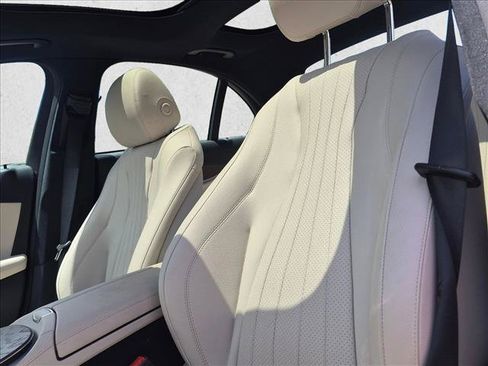 Used 2023 Mercedes-Benz E 450 4MATIC Sedan image 9