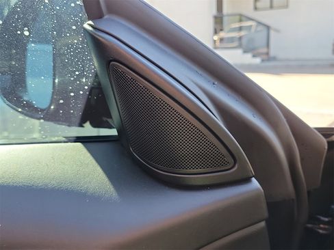 Used 2016 Jaguar F-TYPE S image 27