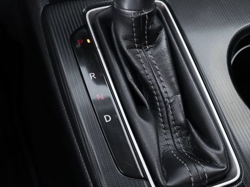 Used 2023 Honda Civic Touring image 38
