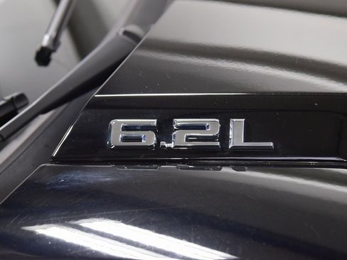 Used 2024 Chevrolet Silverado 1500 ZR2 image 18