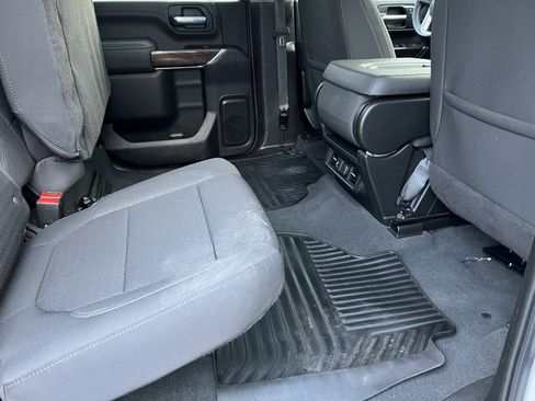 Used 2023 GMC Sierra 3500 SLE w/ SLE Value Package image 16