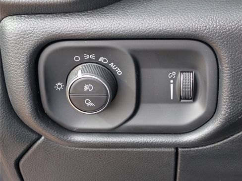 New 2026 RAM 3500 Tradesman AWD/4WD image 15