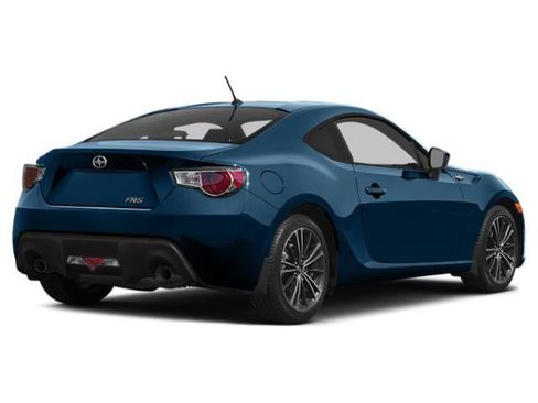 Used 2015 Scion FR-S RWD image 2