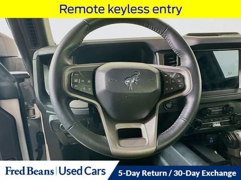 Used 2025 Ford Bronco Big Bend image 14