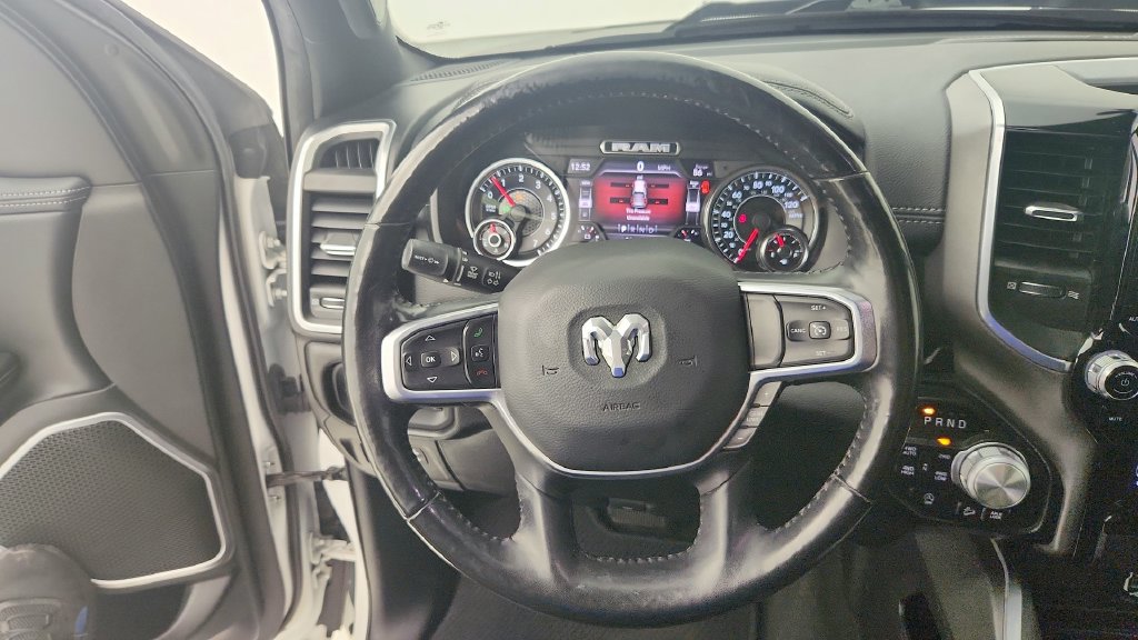 Used 2020 RAM 1500 Laramie w/ Sport Appearance Package AWD/4WD image 17