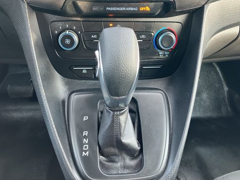 Used 2020 Ford Transit Connect XL FWD image 22