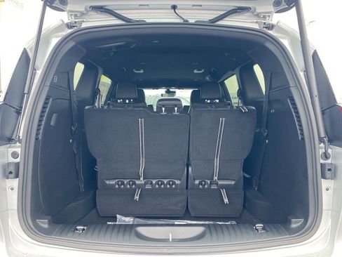 New 2026 Chrysler Voyager LX FWD image 10