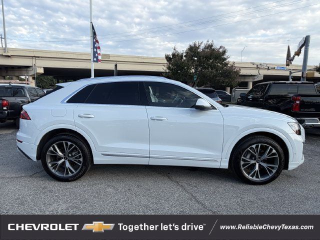 Used 2024 Audi Q8 Prestige w/ Prestige Package AWD/4WD image 5