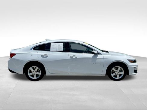 Used 2024 Chevrolet Malibu LT FWD image 4