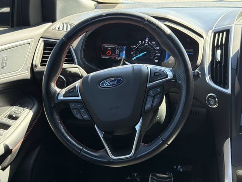 Used 2022 Ford Edge ST-Line AWD/4WD image 21
