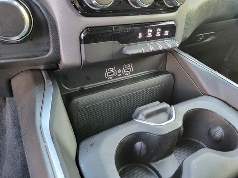 Certified 2026 RAM 1500 Express AWD/4WD image 23