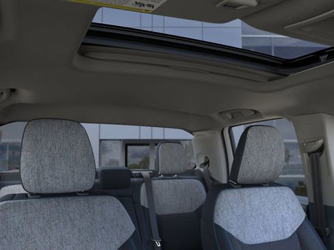 New 2025 Ford Maverick XLT image 12