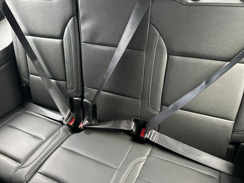 Used 2024 Chevrolet Tahoe LT image 17