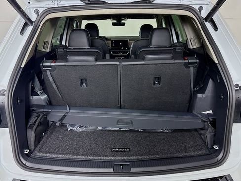 New 2026 Volkswagen Atlas SEL Premium R-Line AWD/4WD image 29