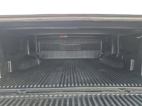 Used 2015 Nissan Titan PRO-4X image 31