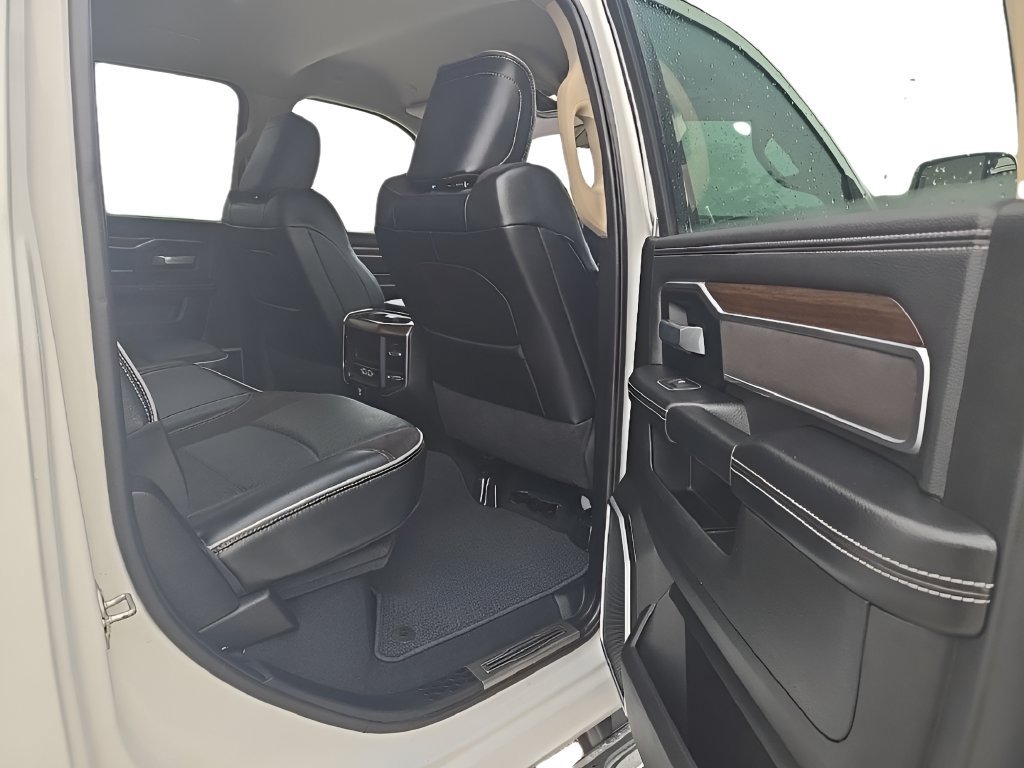 Used 2022 RAM 2500 Laramie AWD/4WD image 10