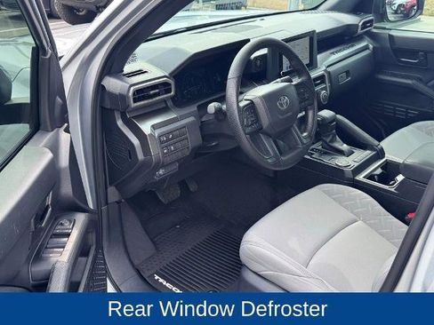 Used 2025 Toyota Tacoma SR5 image 9