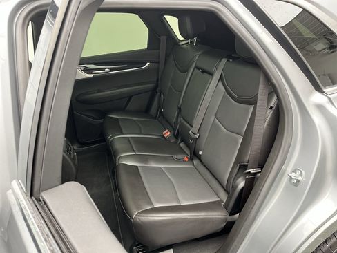 Certified 2025 Cadillac XT5 Premium Luxury image 13