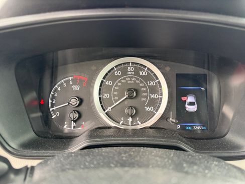 Used 2021 Toyota Corolla LE FWD image 10