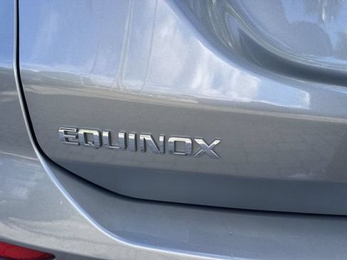 Used 2023 Chevrolet Equinox LT FWD image 40
