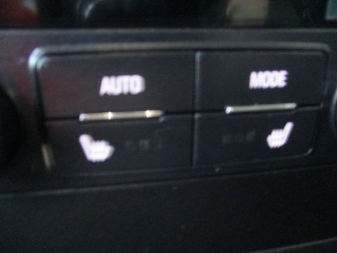 Used 2017 Chevrolet Tahoe LT w/ Luxury Package AWD/4WD image 22