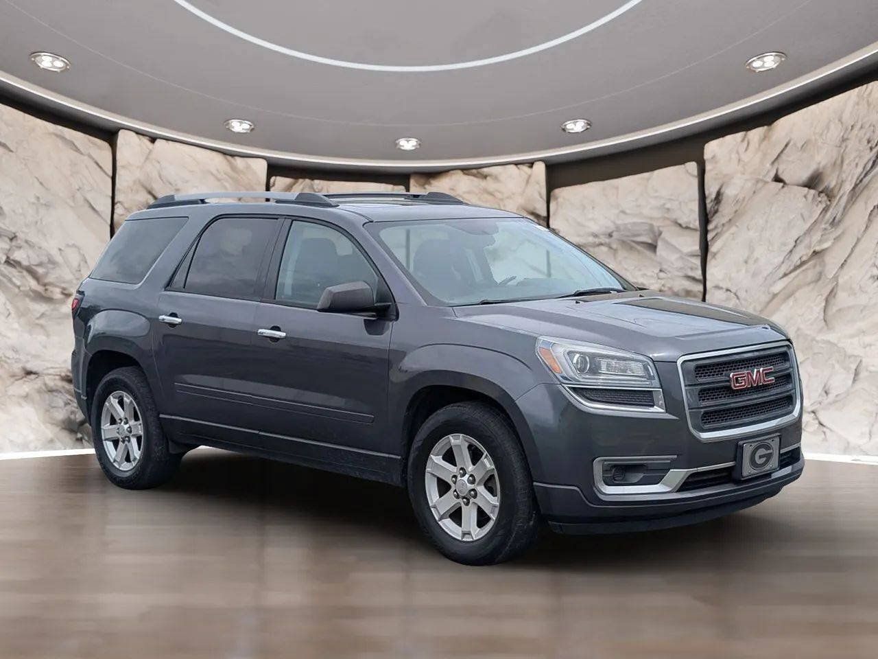 Used 2014 GMC Acadia SLE FWD image 16