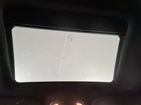 Used 2024 Dodge Durango GT image 16