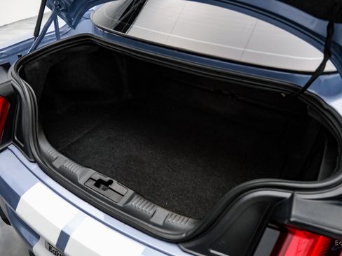 Used 2022 Ford Mustang Shelby GT500 w/ Technology Package image 66