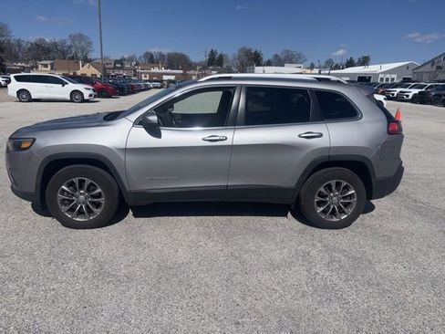 Used 2019 Jeep Cherokee Latitude Plus image 6