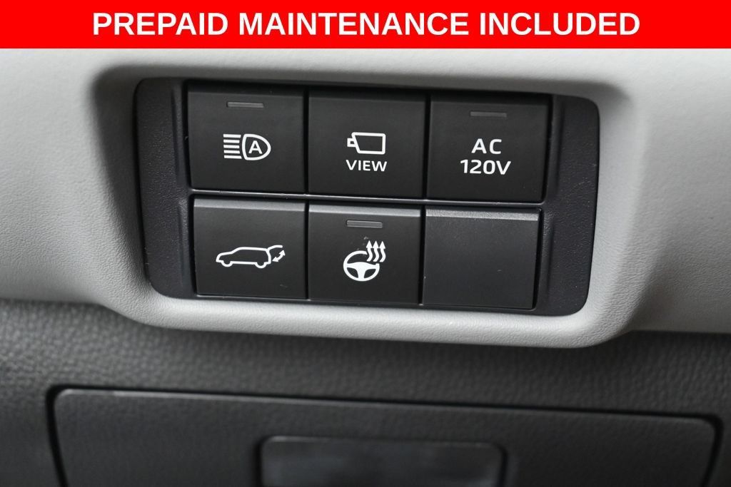 Certified 2026 Toyota Highlander Platinum AWD/4WD image 16
