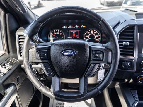 Used 2018 Ford F150 XLT w/ Equipment Group 302A Luxury AWD/4WD image 12