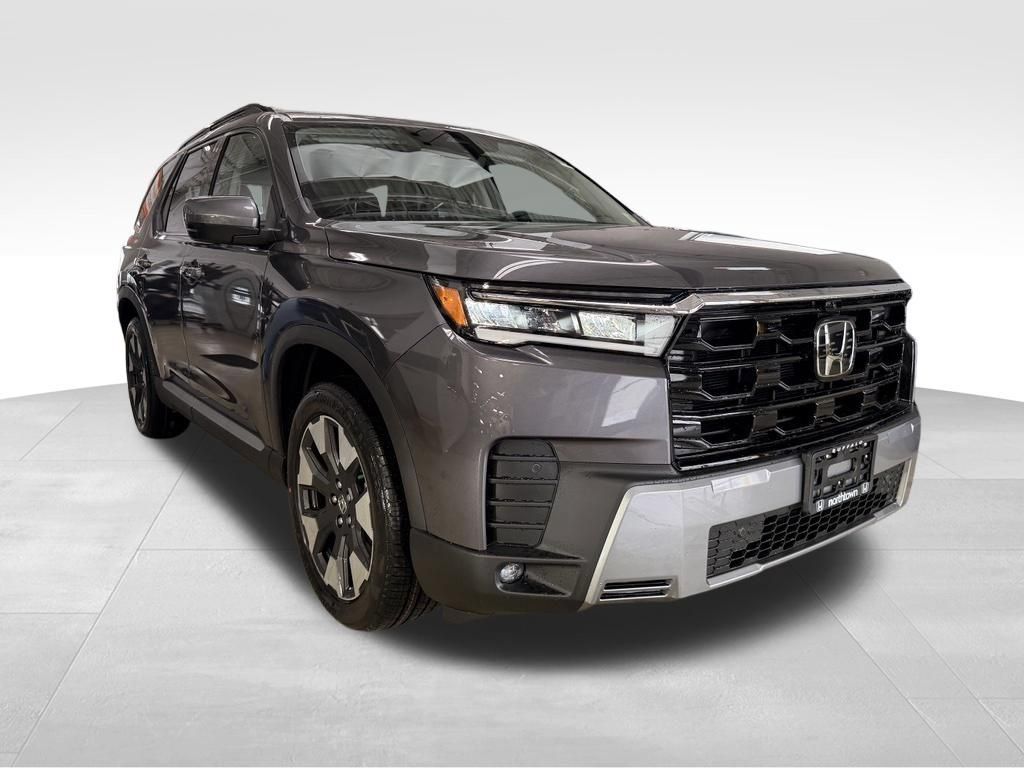 New 2026 Honda Pilot Touring image 2