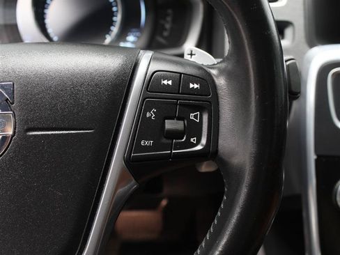Used 2015 Volvo S60 T6 Platinum FWD image 13