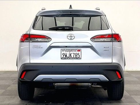 Used 2026 Toyota Corolla Cross XLE w/ Convenience Package AWD/4WD image 3