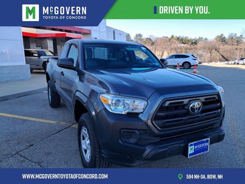 Used 2019 Toyota Tacoma SR image 5